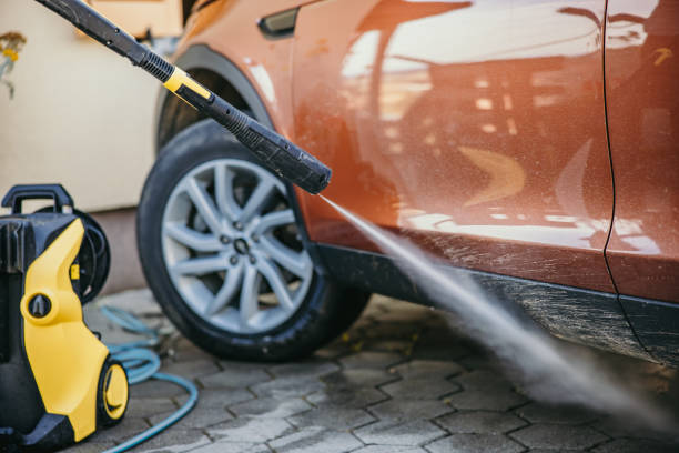 Best Garage Pressure Washing  in Harlowton, MT