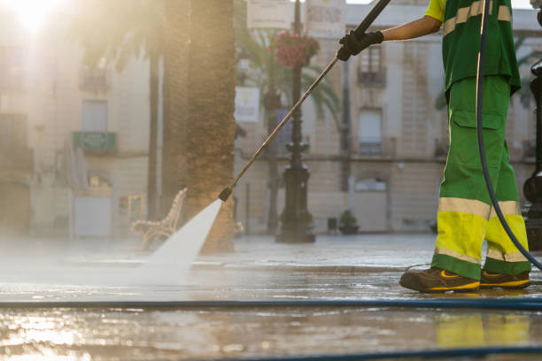 Best Sidewalk Pressure Washing  in Harlowton, MT